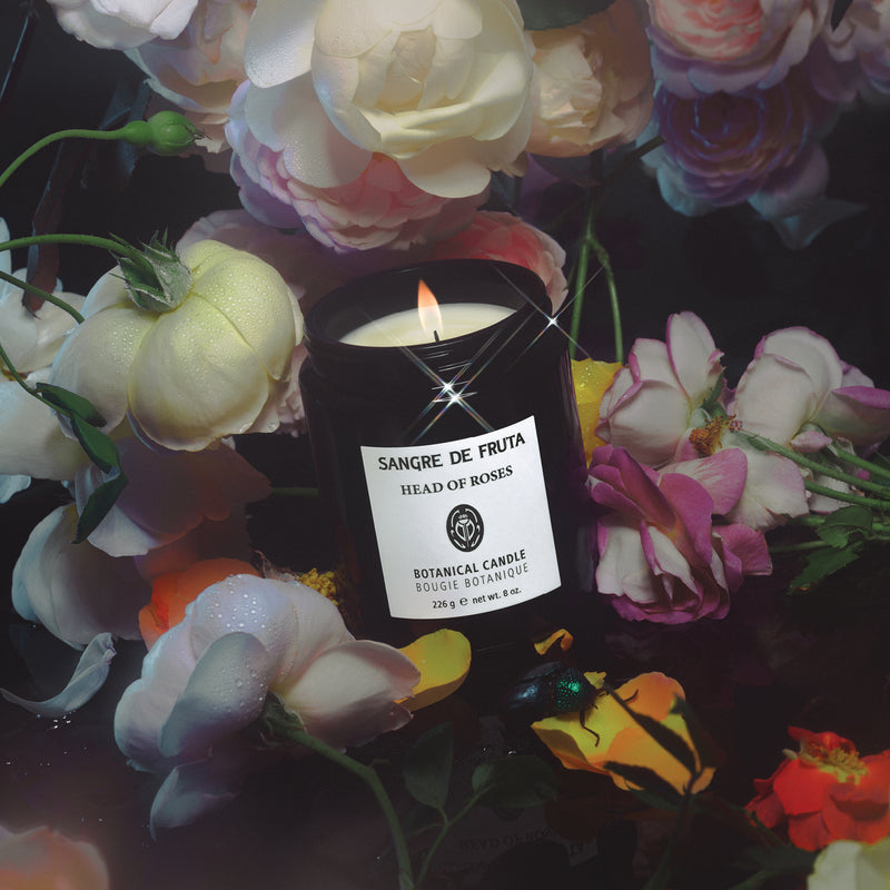 BOTANICAL CANDLE—HEAD OF ROSES